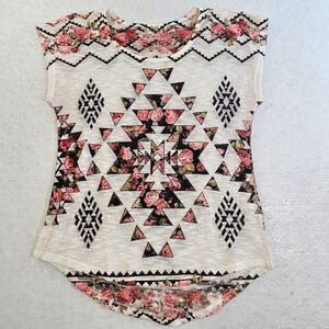 Love J USA Top Womens Size M Southwestern Aztec Knit Cap Sleeve Pink Blouse Boho